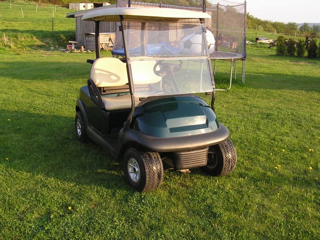 Elektro Golfcar E-Z-GO - Golfsport - Bruschied