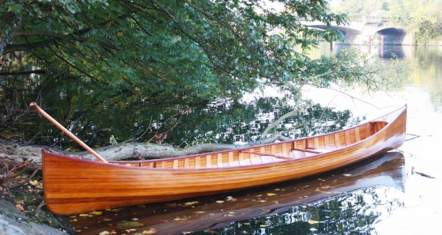 Suche Holz Kanu / Canadier - Ruderboote Kanus Kajaks - Berlin