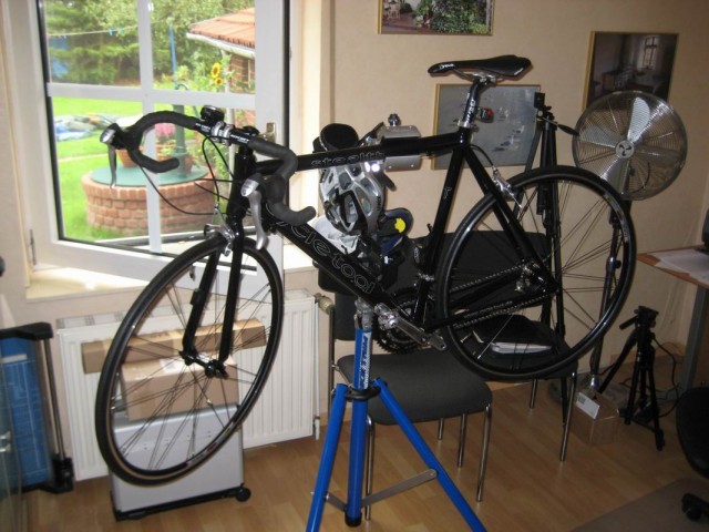 Profi-Rennrad Stealth von www.cycletool.de - Rennraeder - Südbrookmerland