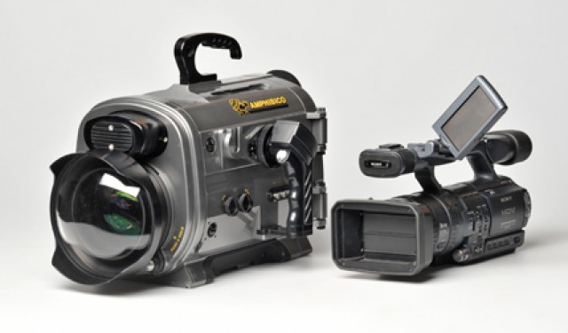 Unterwassergehäuse Amphibico mit Kamera Sony FX1 - Tauchen - Bozen, Italien