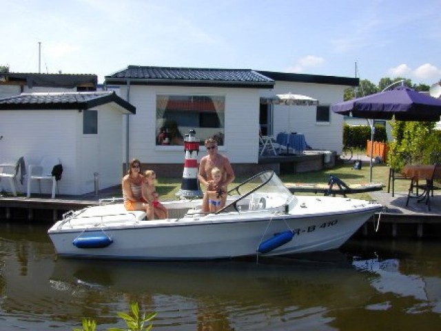 Häuser mit eigenem Bootsanleger - Segelboote - Lemmer 