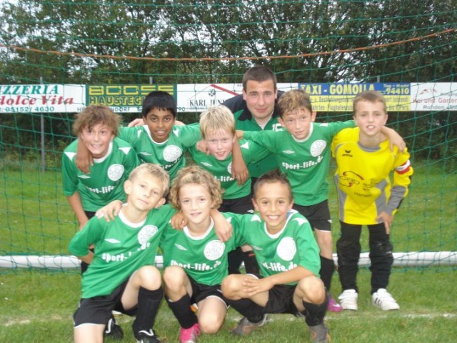 E-Junioren suchen Sponsor für Trainingsanzüge - Fussball - Hameln