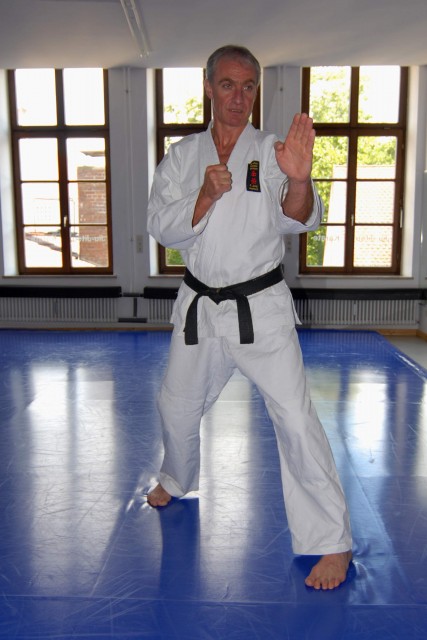 Jiu-Jitsu-Karate-Schule Gerhard Jung Augsburg - Kampfsport - Augsburg