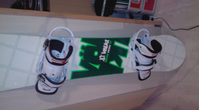 Vï¿½lkl Squad Prime 157 inkl. Burton Freestyle Bindung - Snowboards - Weissenfels